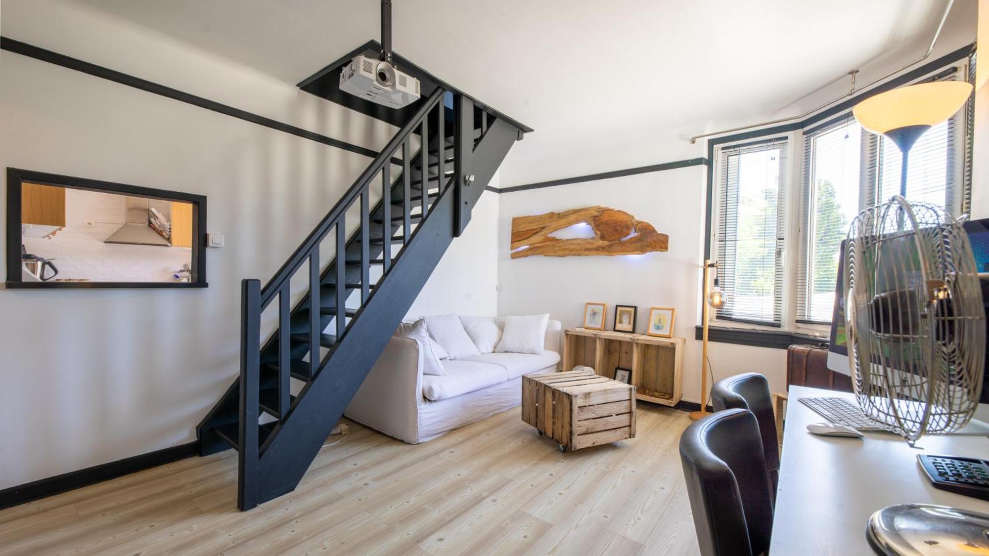 Mamie Jane Co-Munity Hotel Aix-les-Bains Exterior photo