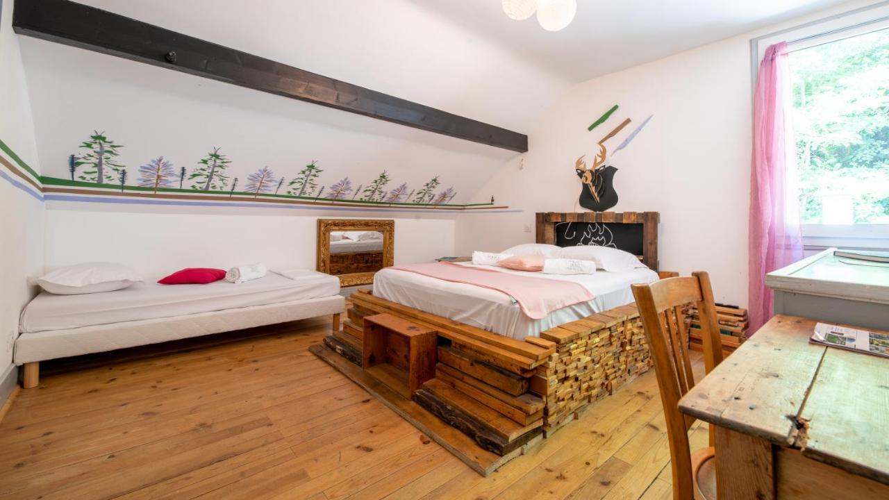 Mamie Jane Co-Munity Hotel Aix-les-Bains Exterior photo